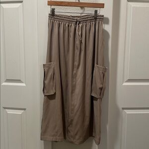 NWT Tan Midi Skirt with Pockets